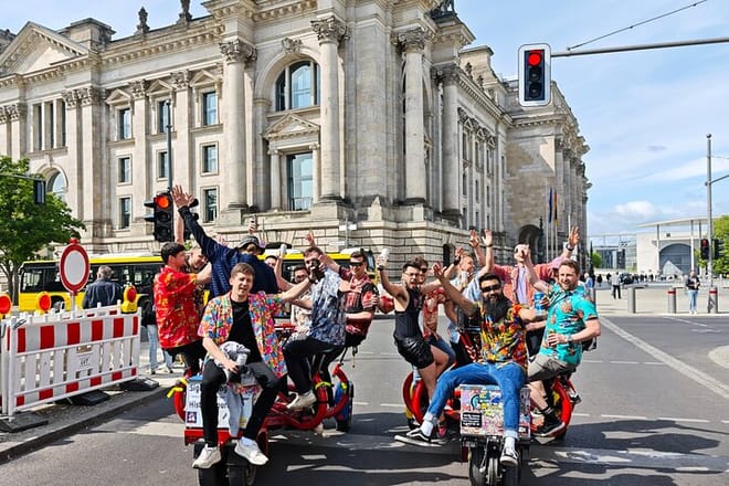 Party and Beer Bike Private Sightseeing Tour Berlin with Pick-up 9
