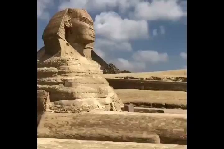Day trip to Pyramids of Giza and the Sphinx