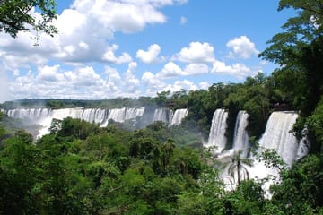 Private Tour of Iguazu Falls with Optional Boat Ride