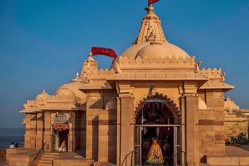 Private Day Tour from Bhuj to Narayan Sarovar Sanctuary