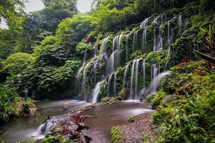 Munduk Sekumpul and Banyuwana Waterfall Trekking Tour