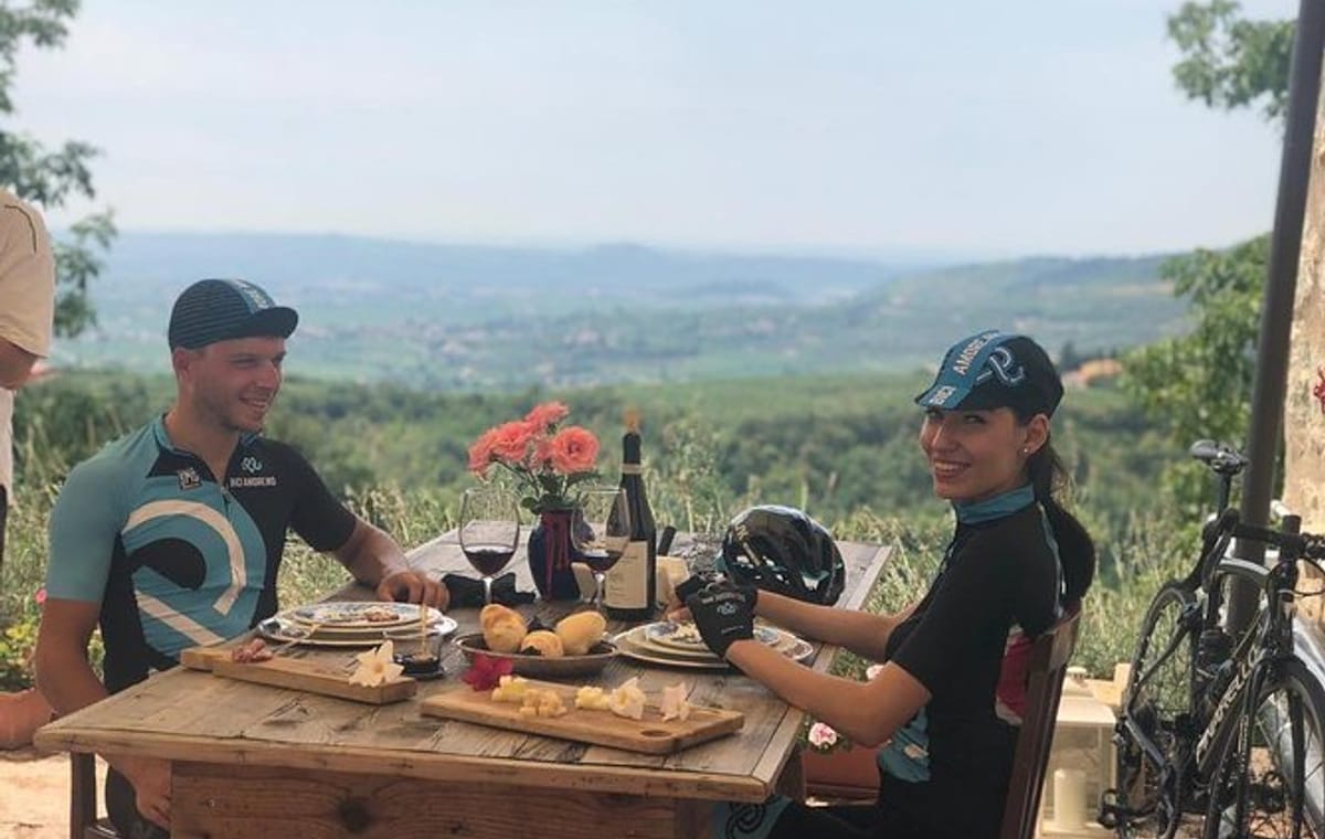 E-bike Tour and Amarone Wine Tasting in Marano di Valpolicella