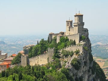 Three Towers of San Marino: Scenic Ridge Walk & Fortress Views