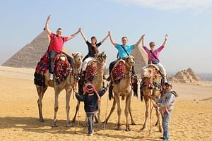 A full day tour to pyramids of Giza,Sakkara and Memphis 