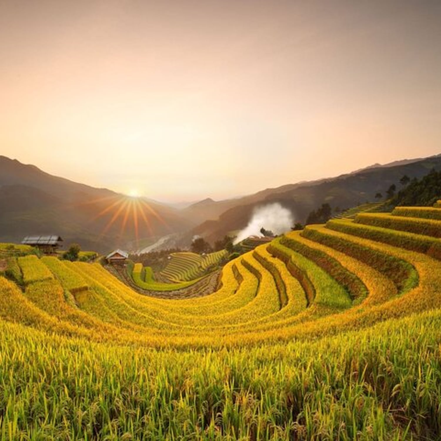 2-Day Motorbike Tour to Mu Cang Chai Loop from Sapa