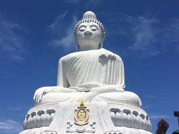 Big Buddha from the base o