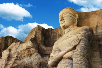Day Tour to Sigiriya Rock Fortress and Polonnaruwa from Colombo