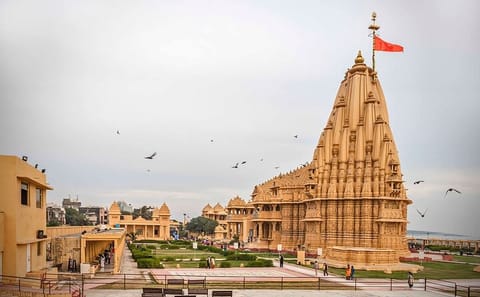 Cultural Tour from Rajkot to Somnath: History and Spirituality