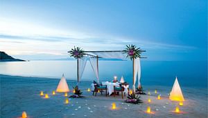 5 Star Luxury - Romantic Dinner on the Beach @ Melati