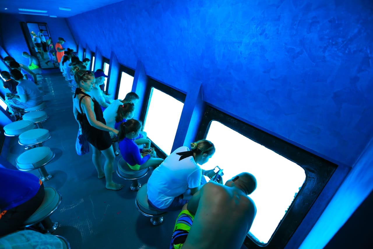 Premium Panorama Semi-Submarine, Snorkeling Sea Trip - Hurghada 8