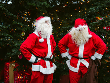 Icelandic Christmas Advent Tour in Reykjavík and Hafnarfjörður