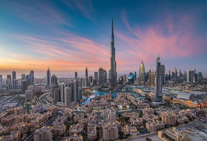 Dubái: Burj Khalifa, «El edificio más alto del mundo», combina varias opciones con otros recorridos