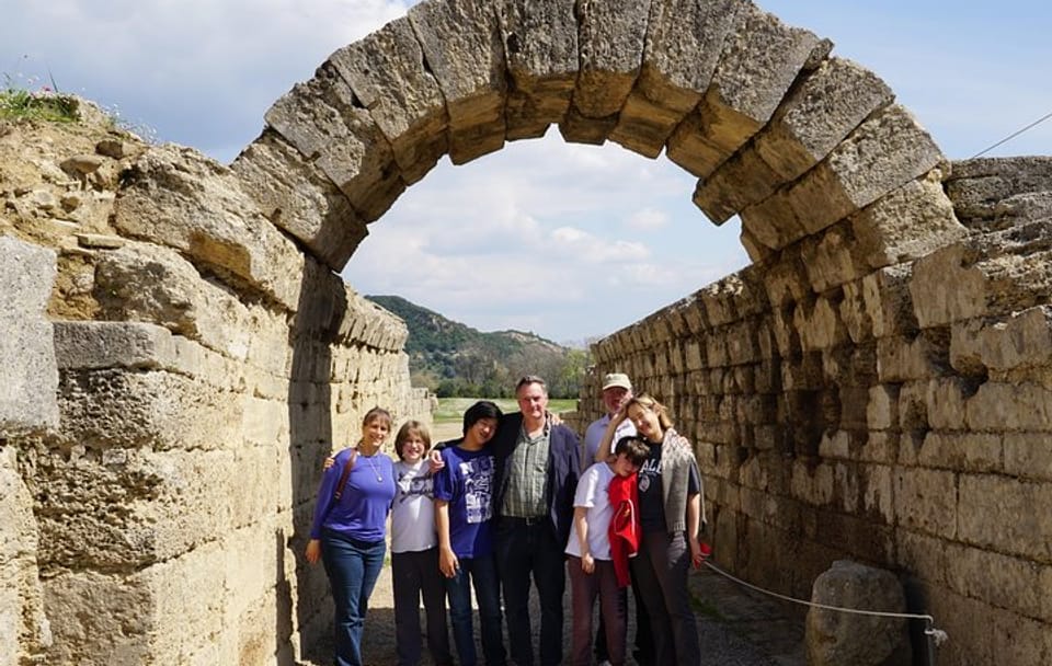 15-Day Private Cultural Tour of Arachova and Olympia