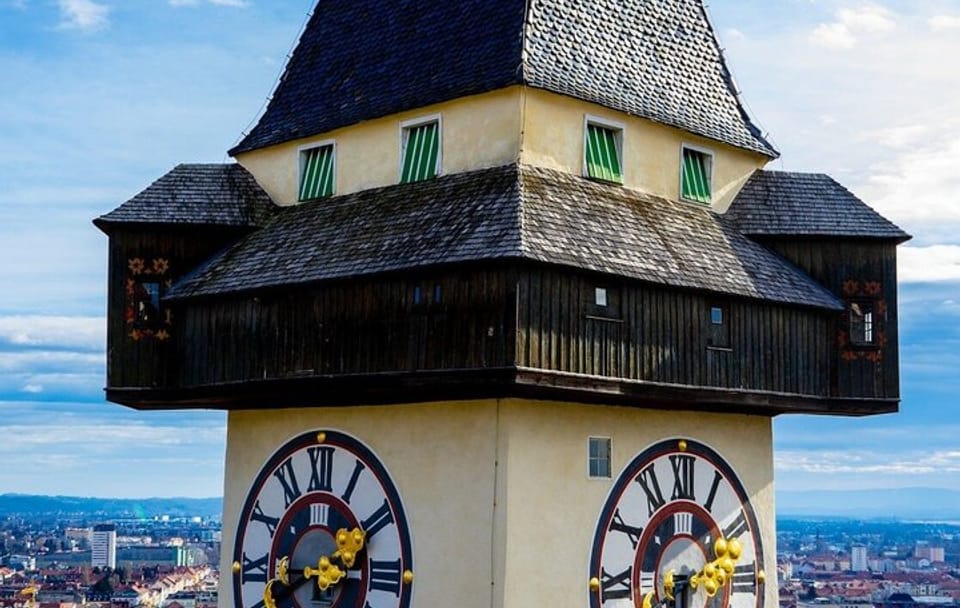 Graz Old Town Tour with Scenic Funicular Ride to Schlossberg