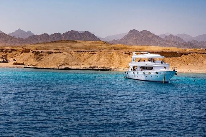 White Island &amp; Ras Mohamed Snorkeling &amp; Diving - Sharm El Sheikh