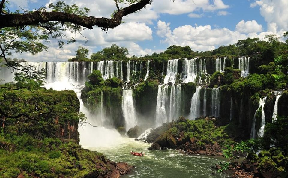 Private 3-Day Luxury Tour of Iguazu Falls in Puerto Iguazú
