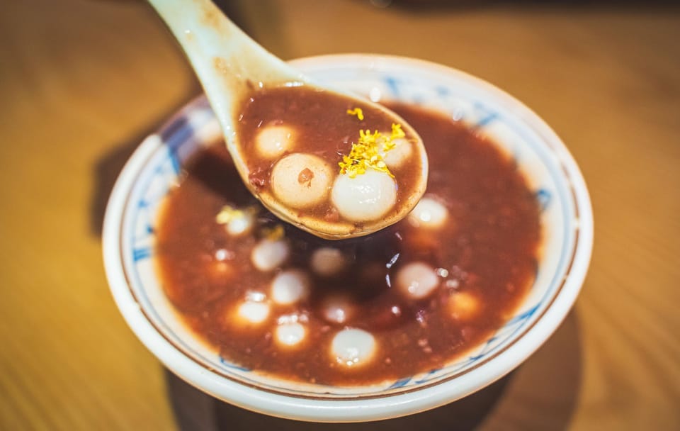 Suzhou Food Tour in Historic Alleyways and Gardens