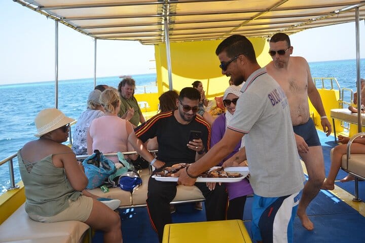 El Gouna Semi Submarine Sea Trip 2 Hours From Abu Tig Marina