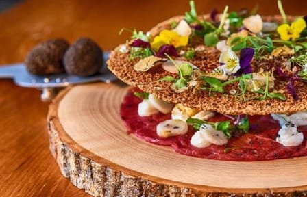 Outdoor Terrace Dining in Modern Downtown Dubai