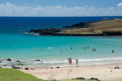 Full-Day Easter Island Tour: Moai Statues and Island Highlights