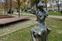 Berat UNESCO Heritage and Belshi Lake Tour - From Tirana/ Durres 9