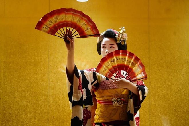 Exclusive 2 Hour Geisha Show in Kyoto with Full Meal