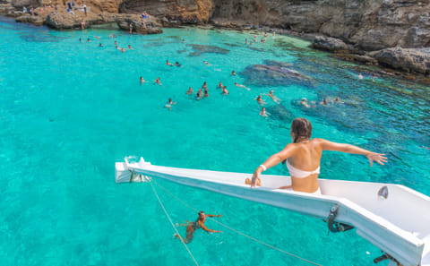 Full-Day Cruise to Comino and the Blue Lagoon from Bugibba Jetty