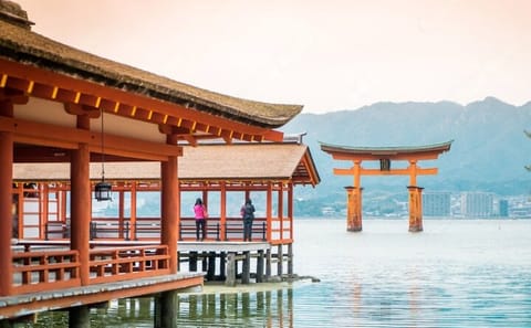 Hiroshima and Miyajima Private Tour with English Speaking Driver