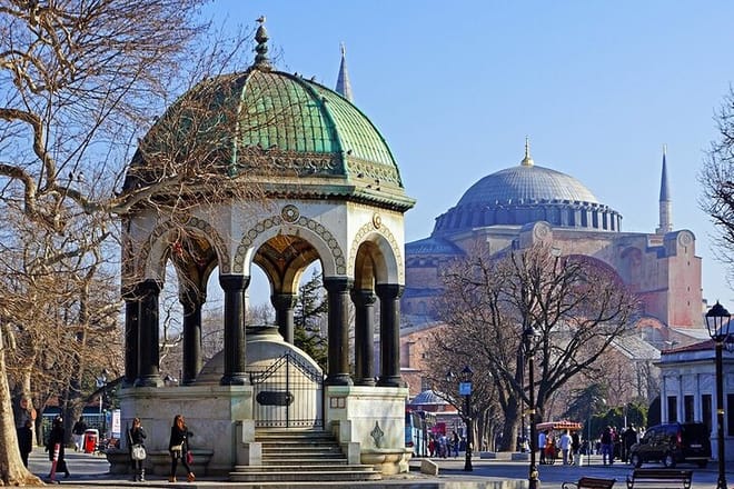 Istanbul Highlights Tour with Guide - Blue Mosque & Grand Bazaar 3
