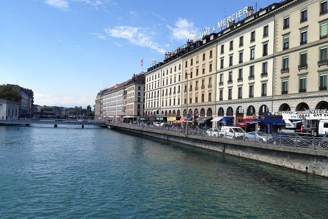 Geneva Private Walking Tour with a Professional Guide photo 3