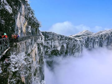 Top Zhangjiajie Mini Group Tour: Glass Bridge & Tianmen Mountain