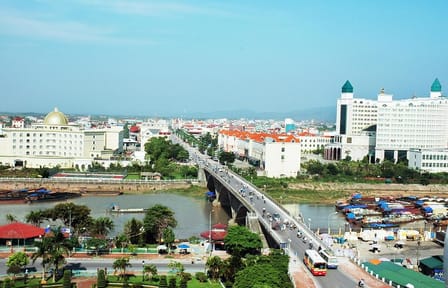 Half-Day Cultural Tour of Ha Long and Halong Bay