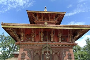 Private Day Hike from Nagarkot to Changu Narayan with Transfer