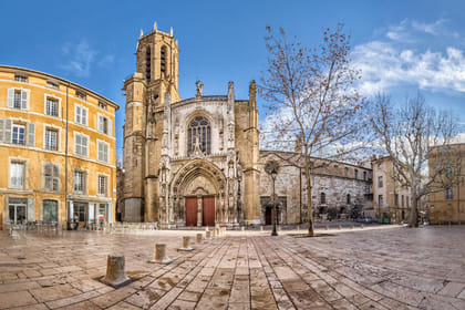 Aix-en-Provence: Audio Guided Walking Tour (2:20 – 24 audio comments)
