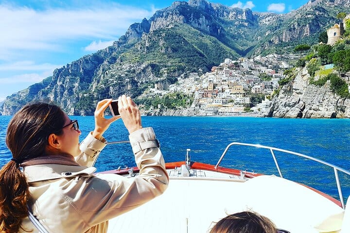 Private Tour to Capri & Positano from Sorrento Classic Gozzo 850  7