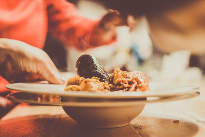 High-quality Private Cooking Experience: Paella, Tapas & market tour for small groups 9