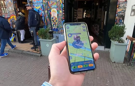 Coffeeshops Smartphone App Self-Guided GPS Walking Tour