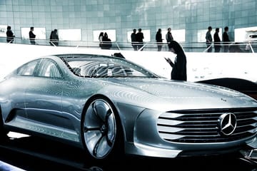 Private 12-Hour Stuttgart Tour from Munich with Guide