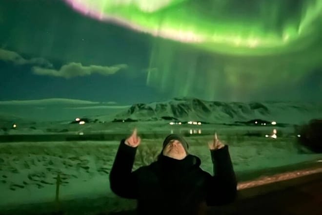 Northern Lights Guided Tour With Complimentary Professional Photos Iceland