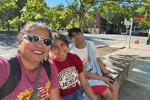 Seattle Self-Guided Tour: Time Travel Quest