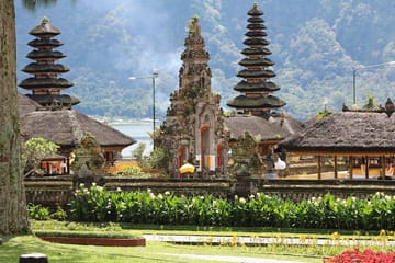 Private Tour of Ulun Danu Temple and Bali's Rice Terraces
