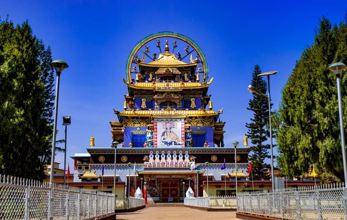 Tibetan Tranquility: Bangalore to Namdroling Monastery Day Tour