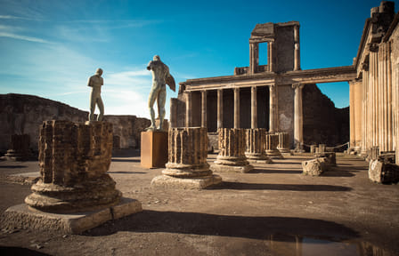 Pompeii and Ercolano Guided Tour from Naples with Lunch