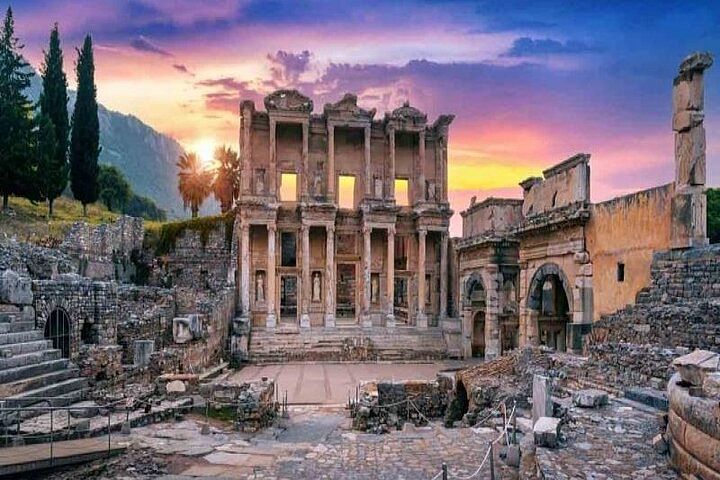 Private Ephesus Shore Excursion from Bodrum: Explore Ancient Wonders