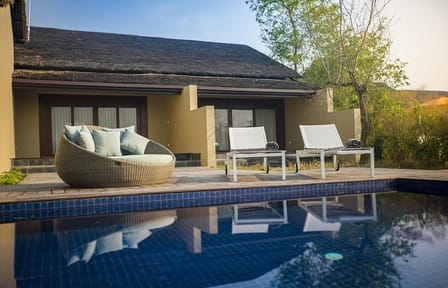 3 Days Chitwan Luxury Package