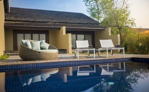 Luxury 3-Day Tour of Chitwan and Kathmandu, Nepal