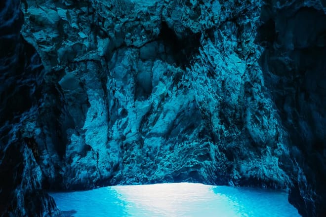 Blue Cave Small-Group Boat Tour from Dubrovnik 7
