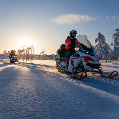 Sähkömoottorikelkkasafari Rovaniemellä - Image 2