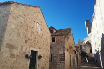 Private Walking Tour of Dubrovnik's Historic Old Town