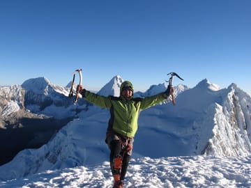 Alpamayo Climbing Expedition: 6-Day Adventure in Huaraz
